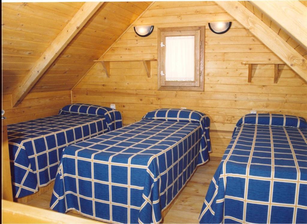 Camping Rural Llanos de Arance Coto Ríos Habitación foto